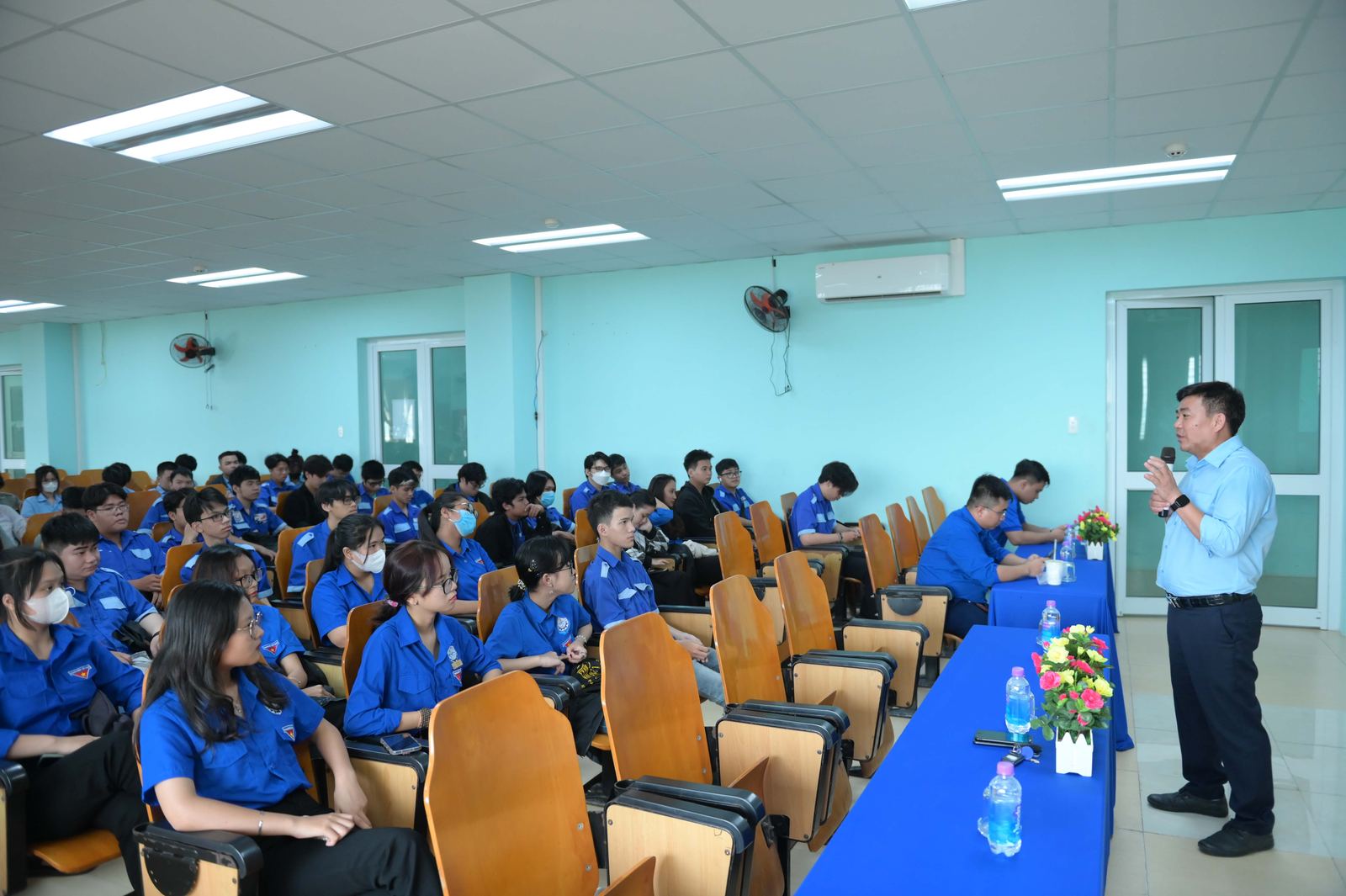 Đội ngũ tình nguyện viên tại buổi tập huấn